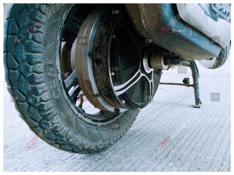 10-inch hub-mounted motor